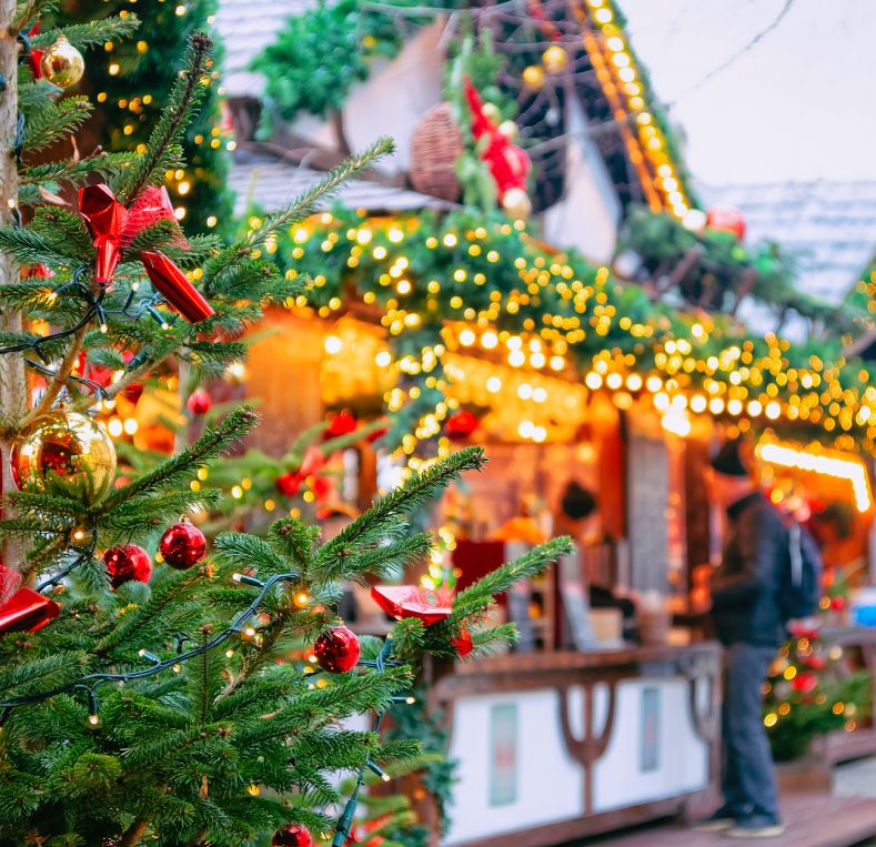 İstanbul’un Büyülü Yılbaşı Pazarları: Christmas Market Keyfi